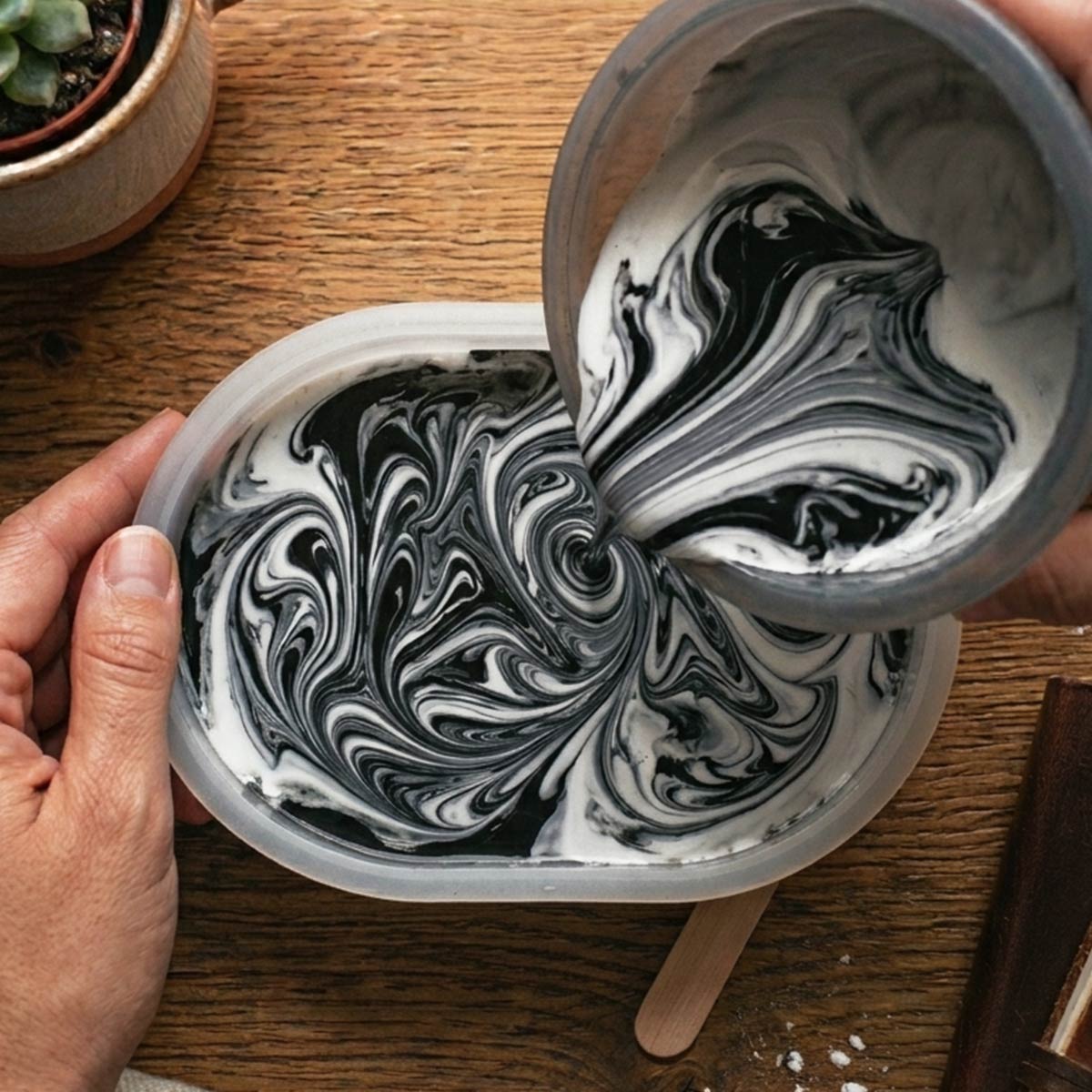 Aqua Resin Effetto Marmo Kit – Black & White Edition